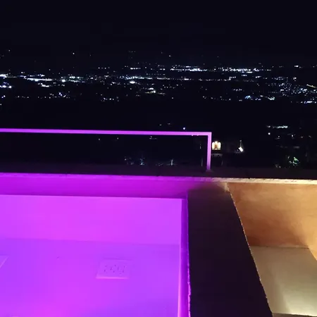 Villa Small Exclusive Retreat