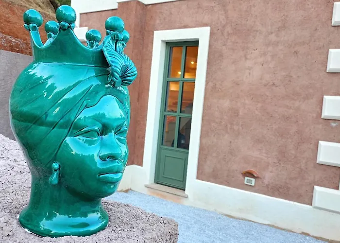 Small Exclusive Retreat Villa Lamezia Terme